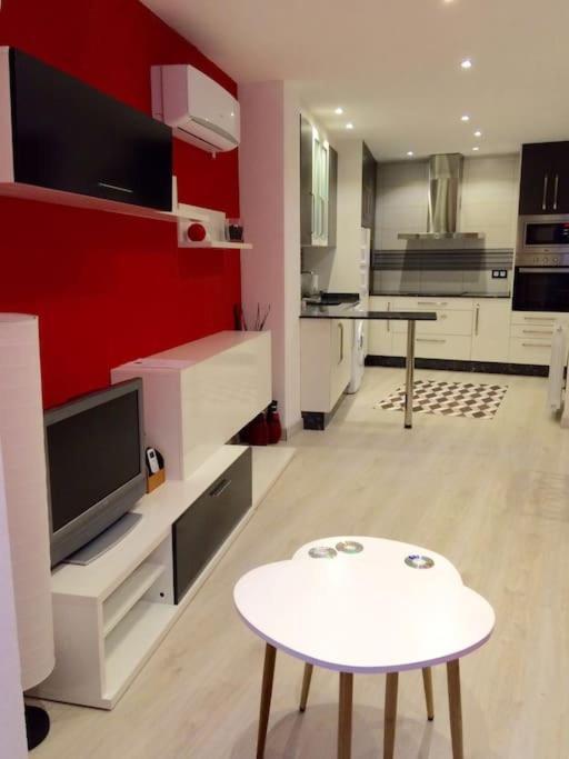 Apartamento El Vinilo. Aparcamiento exterior gratuito Teruel Exterior foto
