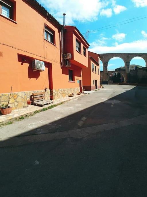 Apartamento El Vinilo. Aparcamiento exterior gratuito Teruel Exterior foto